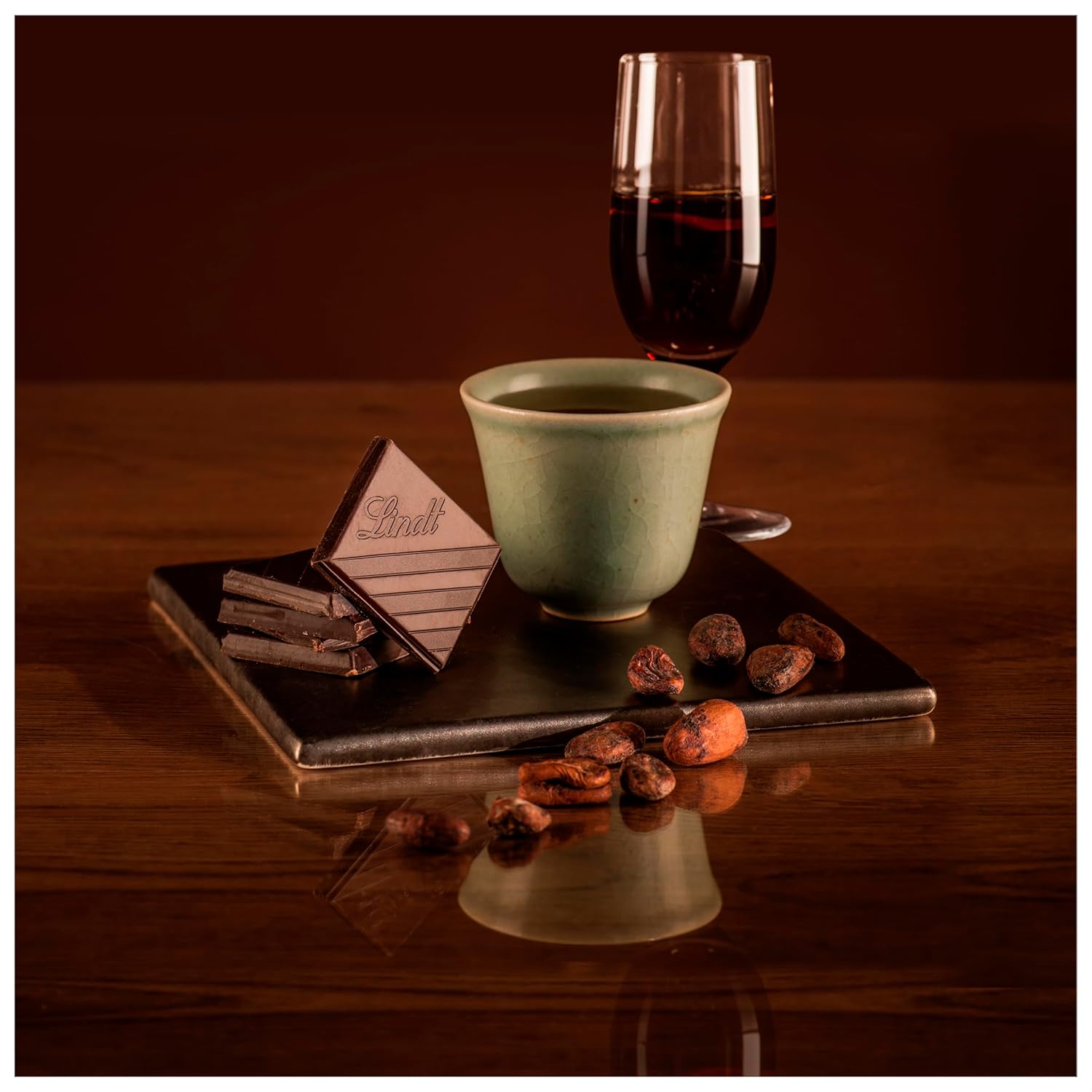 Lindt Excellence Caramelised Hazelnut Dark Chocolate Bar, 3.53 oz ℮ 100 g